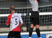 Woking stopper Aaron Howe wants clean sheet in Saturday's crucial clash with Alfreton