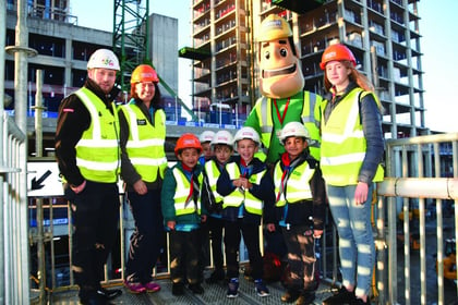 Local Beavers visit tower construction site