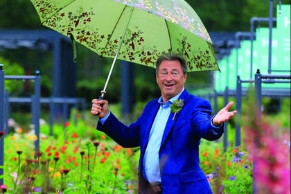 Alan opens new Wisley welcome centre