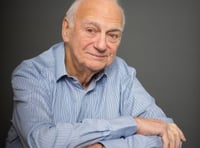 Roy Hudd explores Wilde side