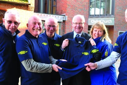 Woking Street Angels presented with new summer uniforms