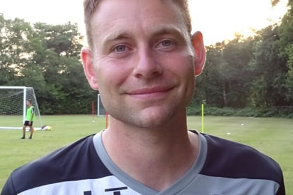 Knaphill FC manager Luke Tuffs resigns