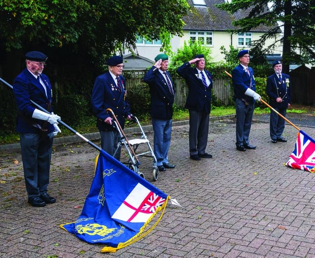 VJ Day parade held on war veteran’s Bill’s doorstep