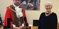 New Woking Mayor joins the chain gang