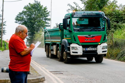 Support ‘builds fast’ for campaign against HGV access road scheme