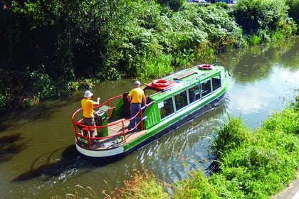 Plan to fund eco-friendly canal boat