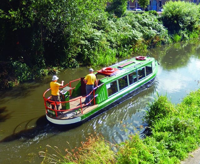 Plan to fund eco-friendly canal boat