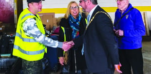 Mayor impressed by Ukraine relief effort run from local airport