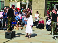 Crowds bear witness to Easter crucifixion