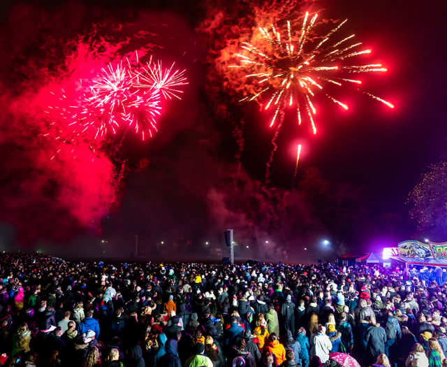 Woking Fireworks Extravaganza returns with a bang