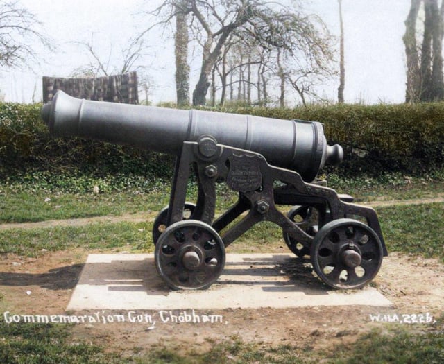 Peeps into the Past: Cannon unveiled as memorial to Queen Victoria 