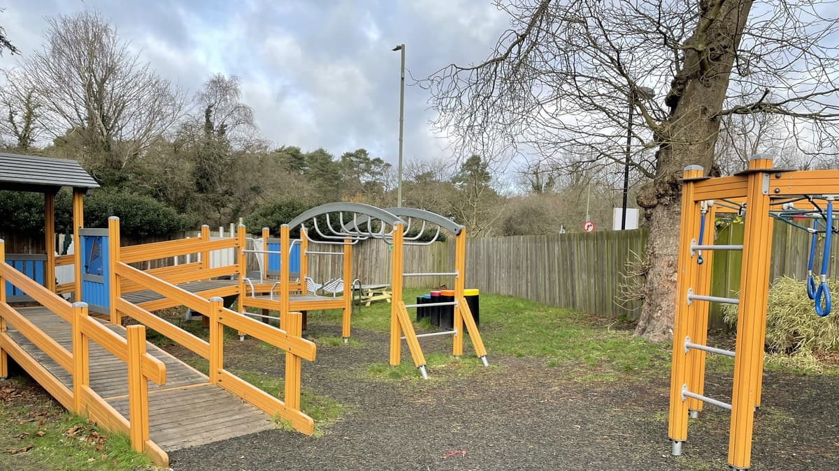 LinkAble charity in Woking appeals for help to repair its playground ...