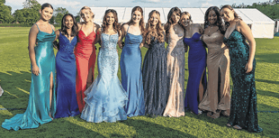 Glitz and glamour at Gordon's School Year 11 prom