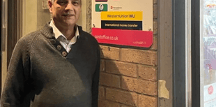 Knaphill‘s sub-postmaster urges public not to boycott Post Office