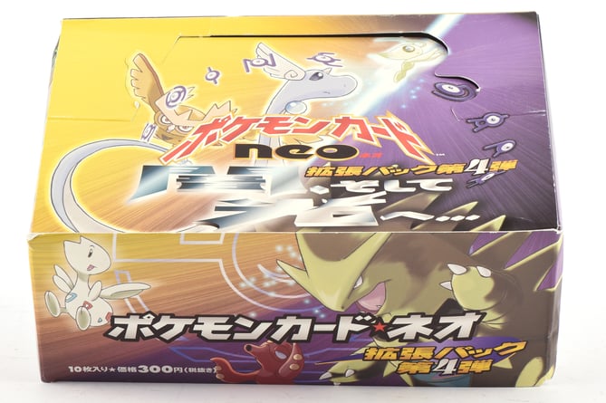 2001 Japanese PokémonNeo Destiny booster box 