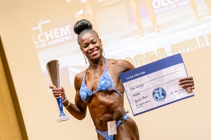 Woking bodybuilder Kim Valente wins International Champion prize