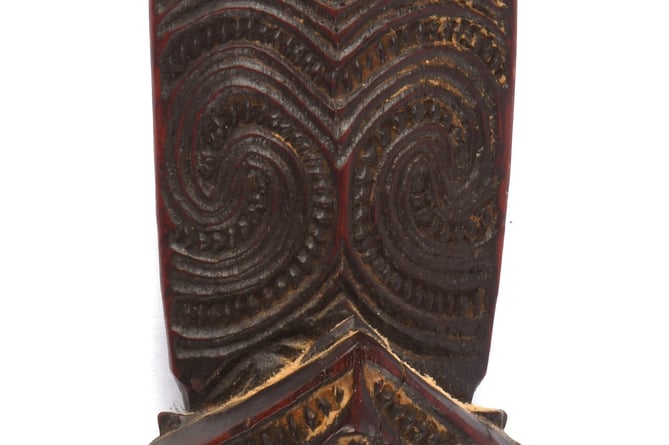 Maori Taiaha (long fighting staff) 