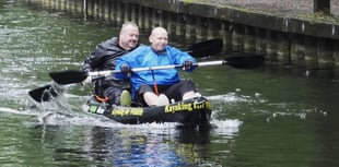 'Two Old Blokes in a Kayak' tackle Basingstoke Canal to help wildlife