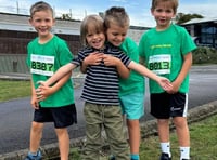 'George's running team' raises £2,000 to thank cancer hospital