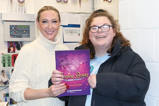 Ellie Baum-Cornell meets Woking panto star Faye Tozer after her 19th birthday treat to see Sleeping Beauty.