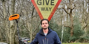 The Sign Guy brings his shine and sparkle to Farnham's road signs